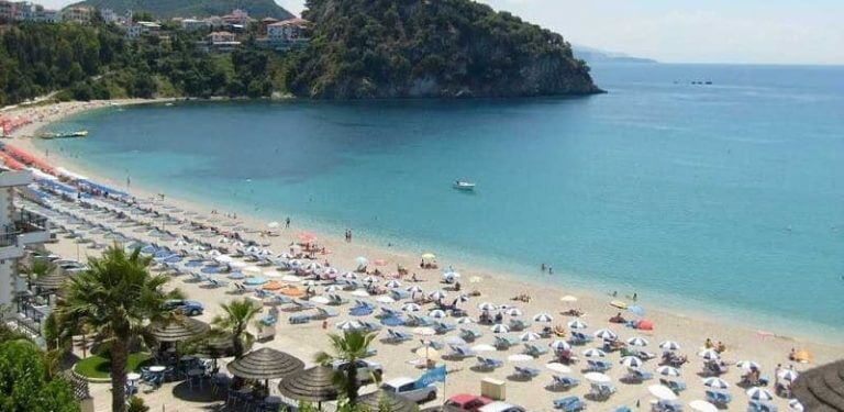 paralia epirus kosmos