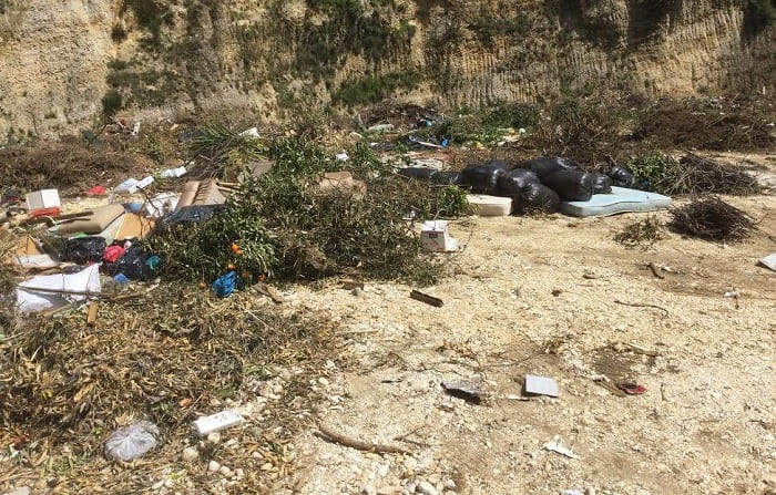 filippiada prasino simeio