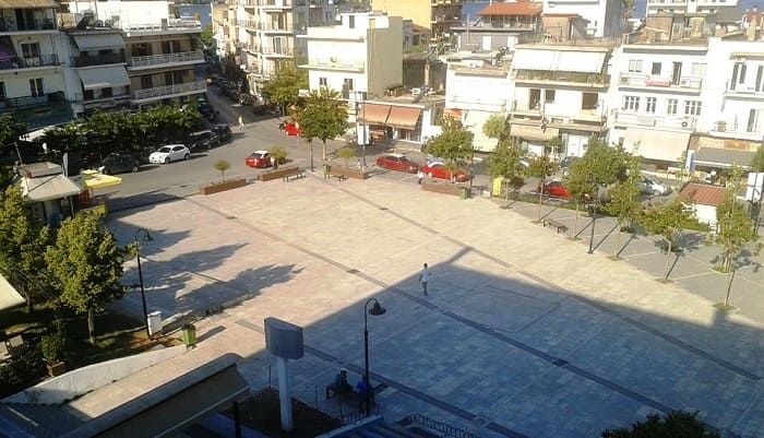 plateia igoumenitsa