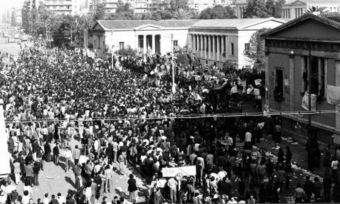 polytexnio 490x362 1