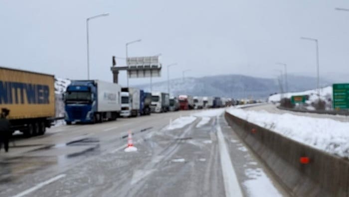 egnatia drosoxori aftokinita