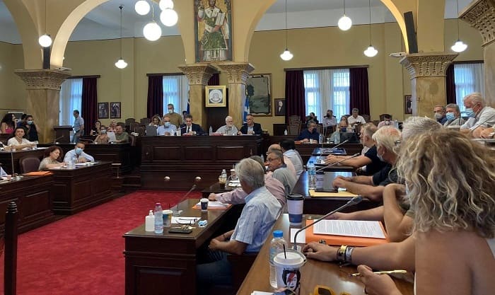 dimotiko simvoulio augoustos 1