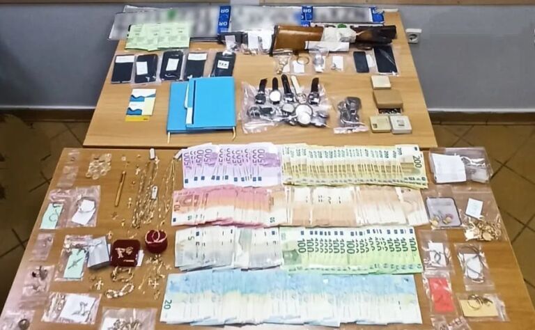 speira apateonon dei