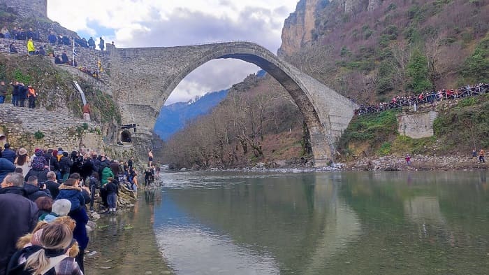 EpirusPost • Ειδήσεις, Ιωάννινα, Άρτα, Πρέβεζα, Θεσπρωτία • agiasmos komitsa1