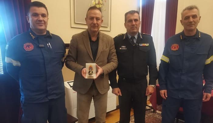 mpegkas pirosvestiki