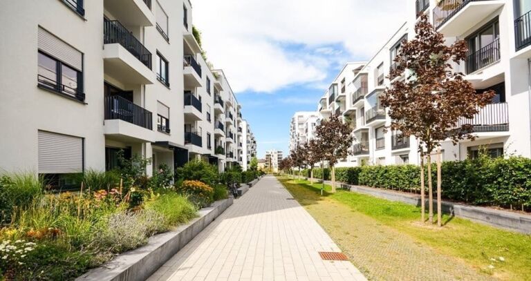 koinoniki antiparoxi