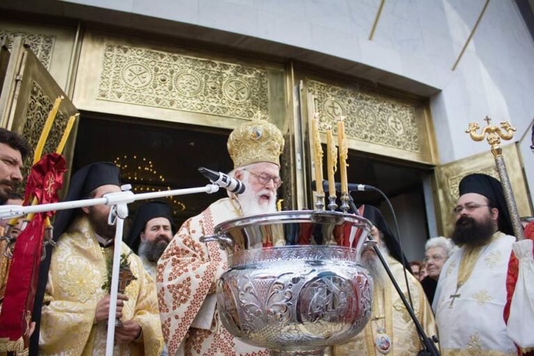 Ο Αναστάσιος που ανέστησε την Εκκλησία στην Αλβανία