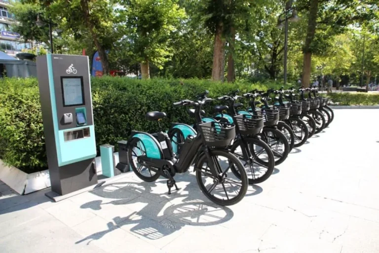 koinoxrista podilata