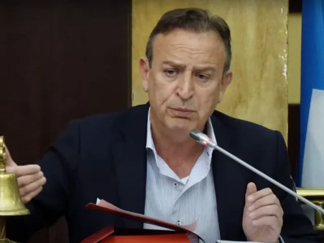 mpegkas dimotiko (2)