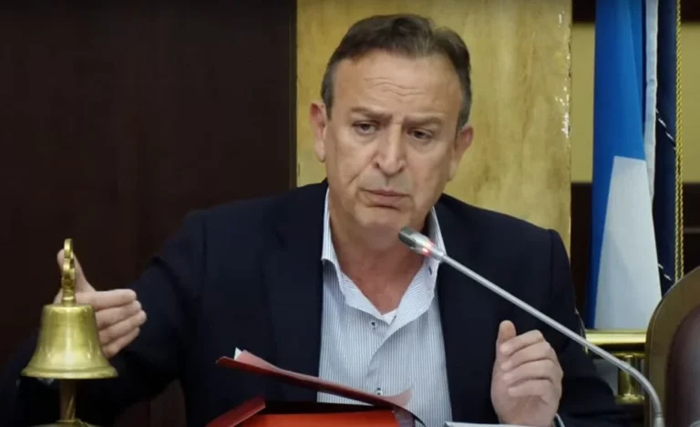 mpegkas dimotiko (2)