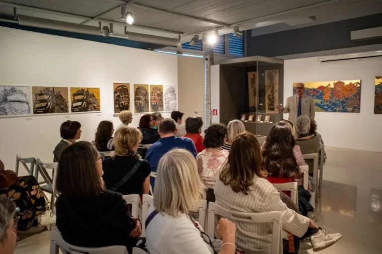 gigantes kai molossoi (1)