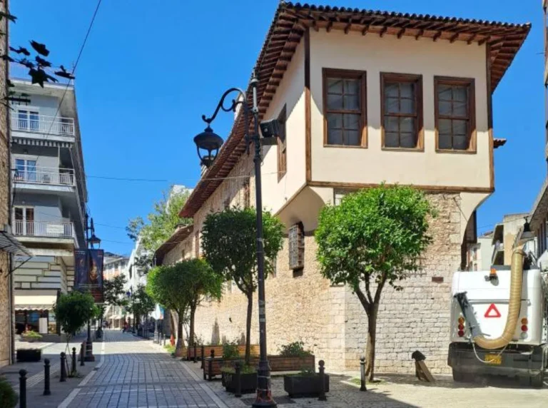 katarismoi pirsinella