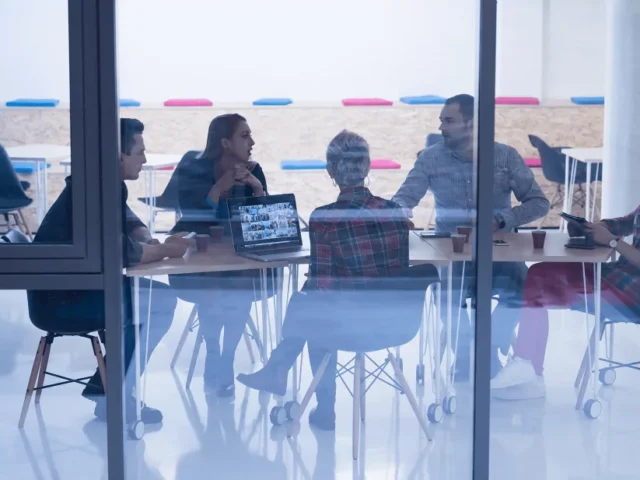 neofieis epixeiriseis