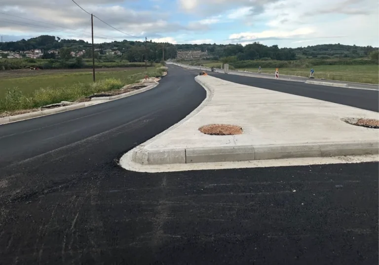 parakampsi nikopolis ()