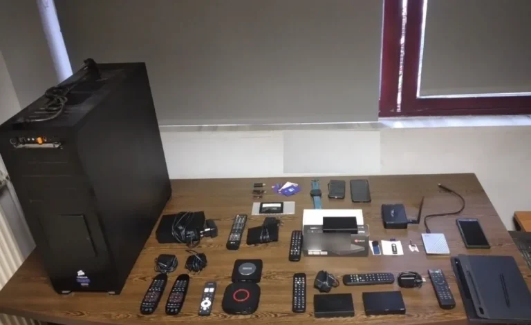 tileorasi katasxeseis