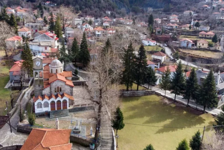 kentrika tzoumerka ()