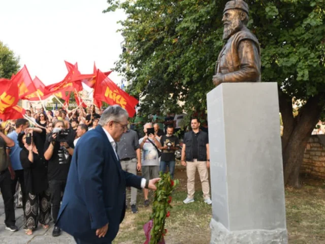 koutsoumpas velouxiotis