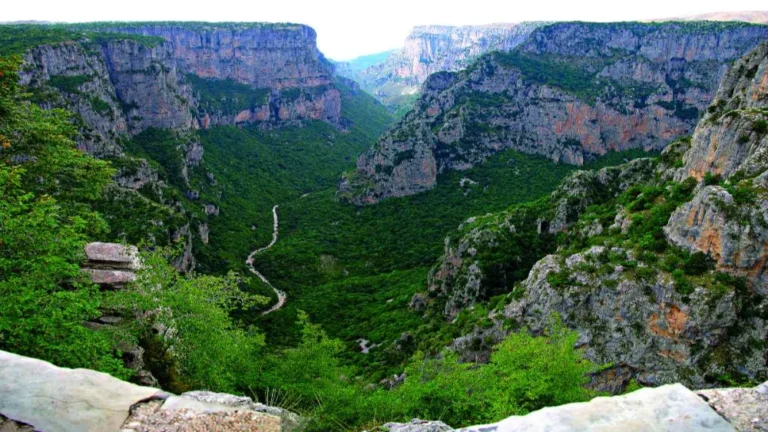 vikos faraggi