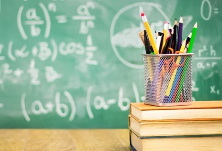 koinoniko frontistirio