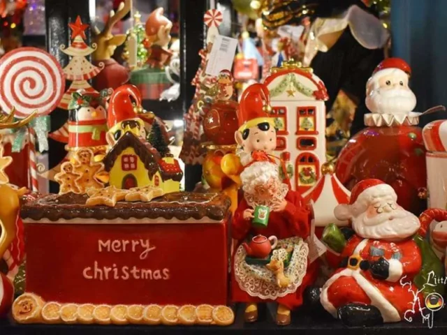 xristougenniatiki agora