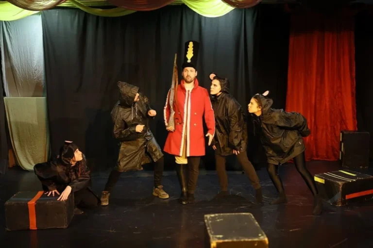 molivenios stratiotis