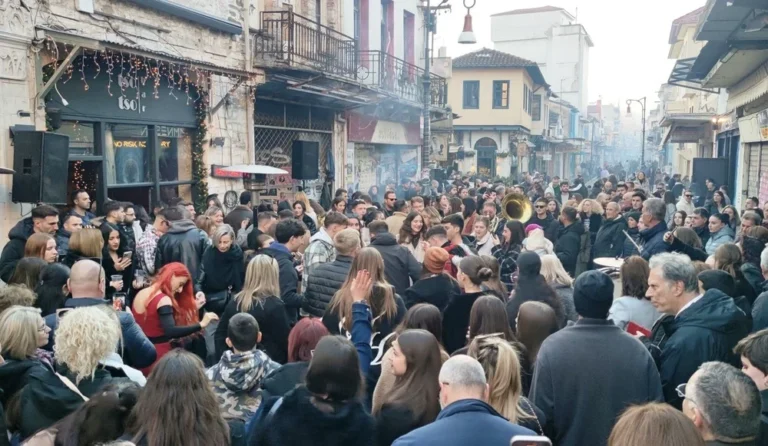 paramoni istorik kentro