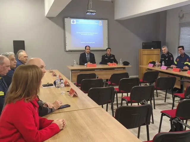 kefalogiannis pirosvestiki