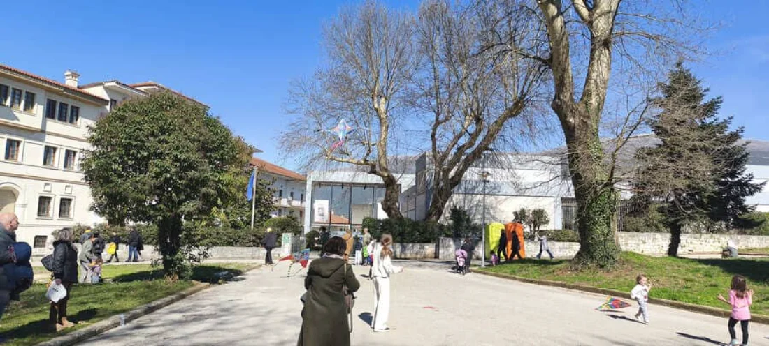 Ιωάννινα: Κοσμοπλημμύρα και χαρούμενη ατμόσφαιρα για τα Κούλουμα στο Πάρκο Λιθαρίτσια 1 koulouma litaritsia