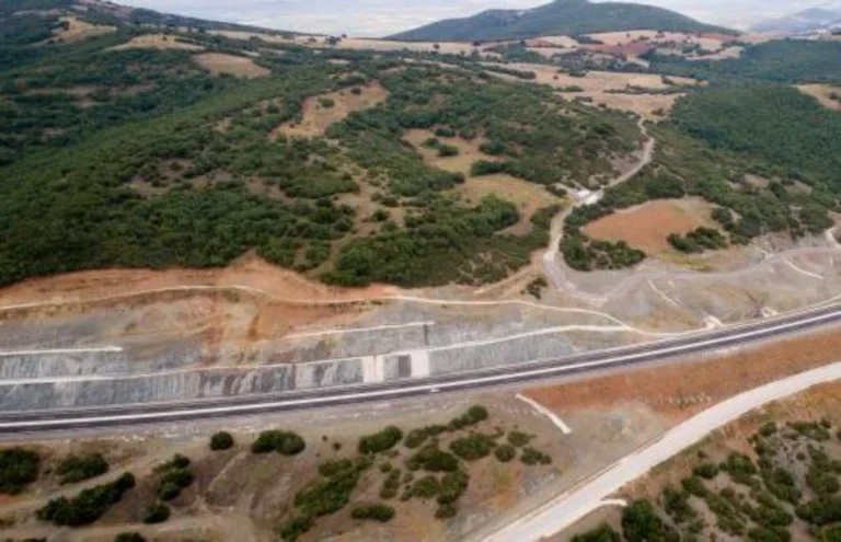 erga aftokinitodromos ksyniada