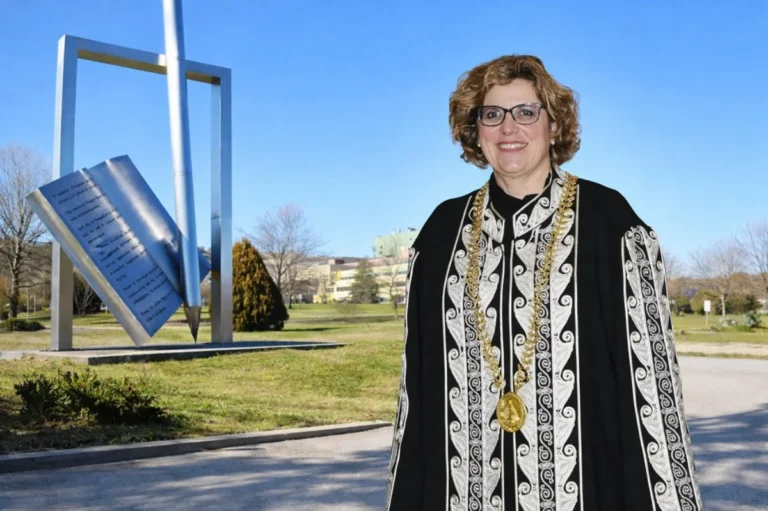 mpatistatou panepistimio