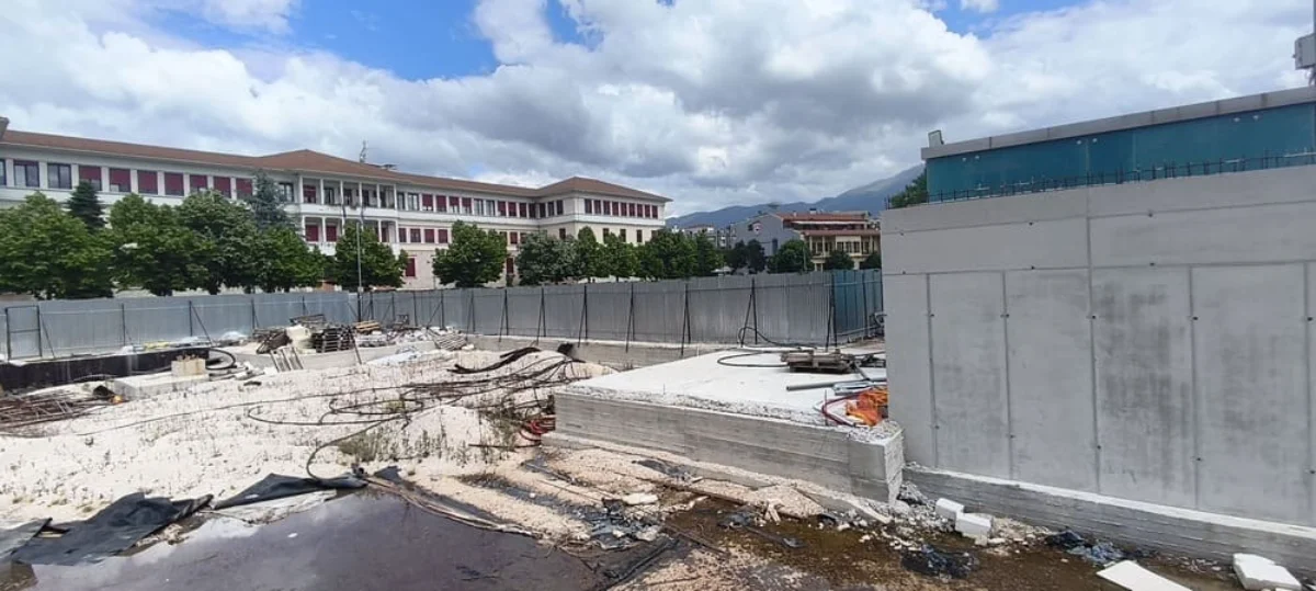 Η κεντρική πλατεία των Ιωαννίνων το νέο γεφύρι της Άρτας.. Οδεύει προς νέα παράταση 1 plateia