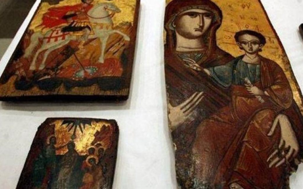 ARXAIOKAPHLIA EIKONES