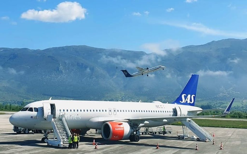 aerodromio ptiseis maios2