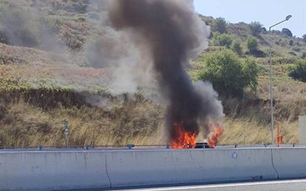 aftokinito ionia fotia