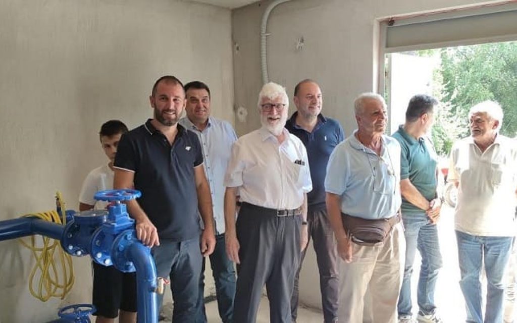 ampelia antliostasio