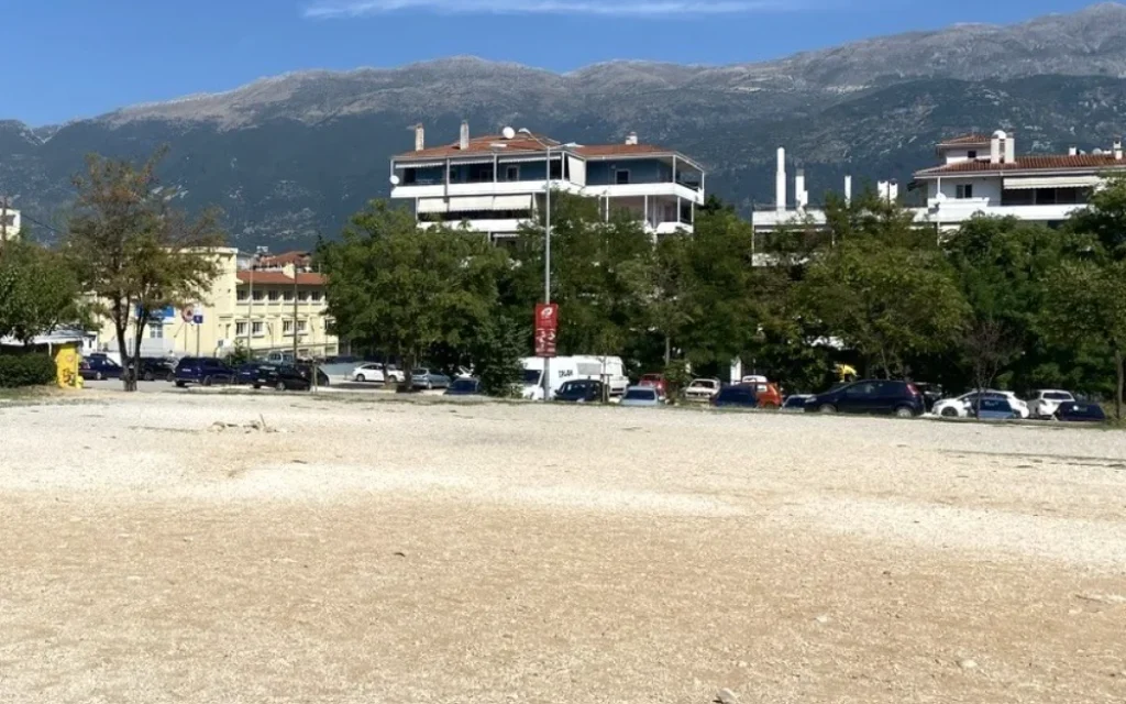 ampelkopkipoi plteia