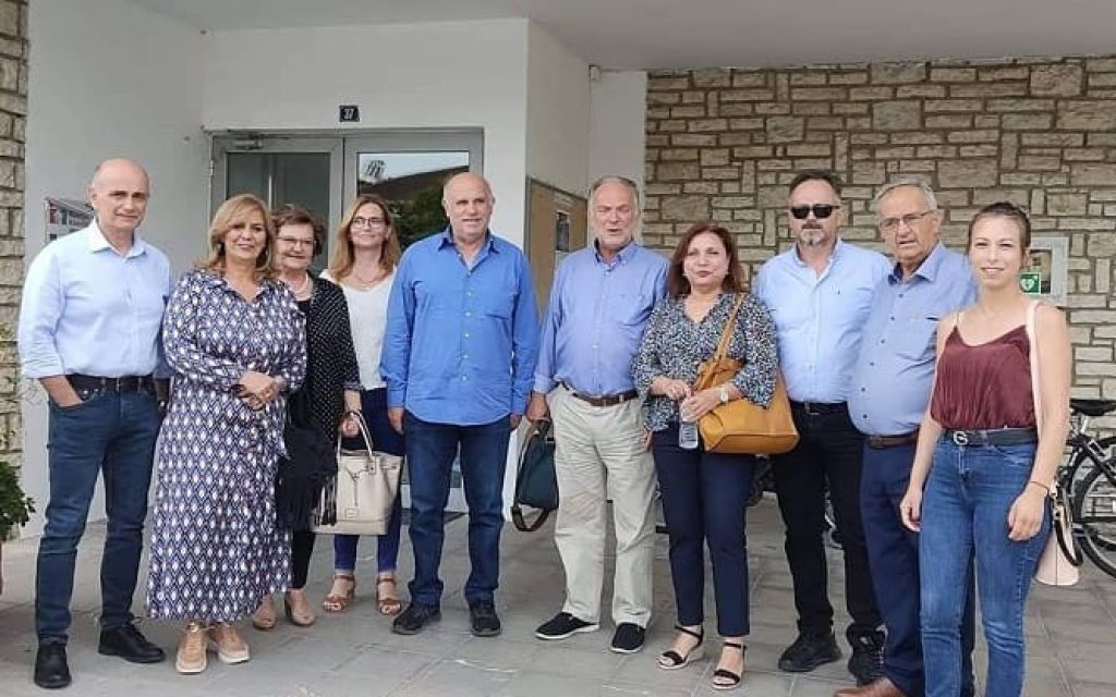 antipoliteusi dimou artas