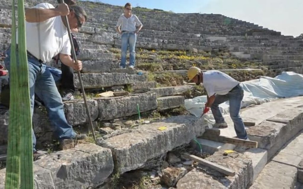 apokatastasi arxaia dodoni