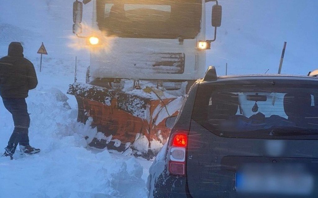 apoxionistiko ix oreina