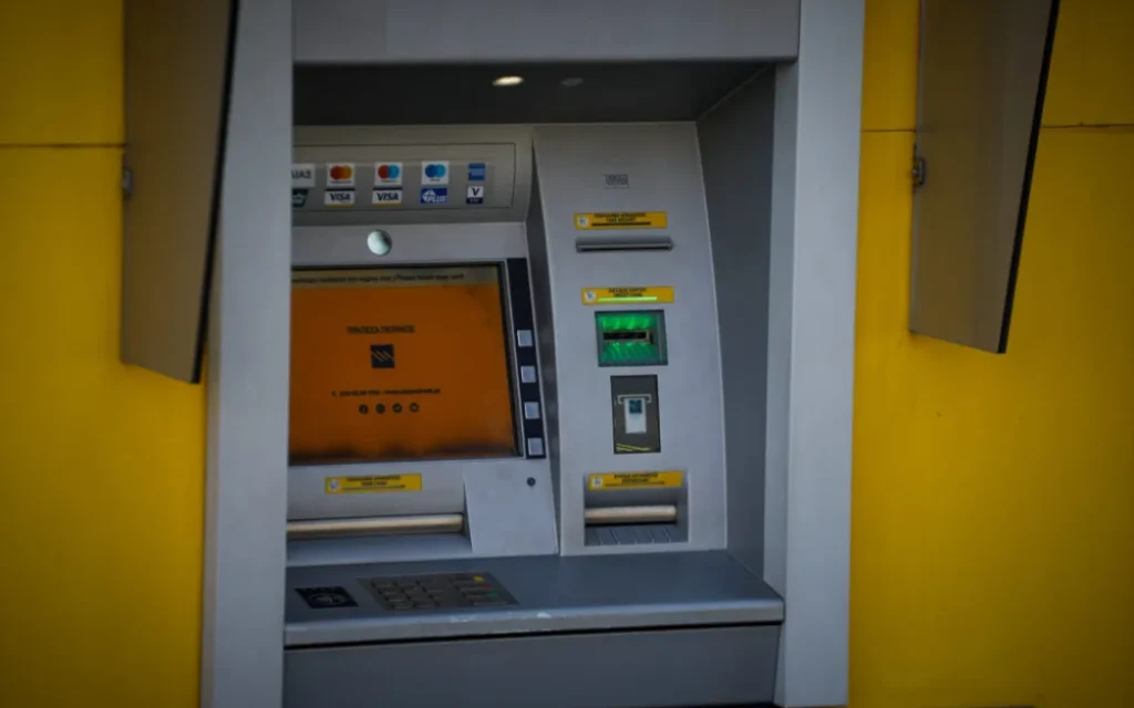 atm