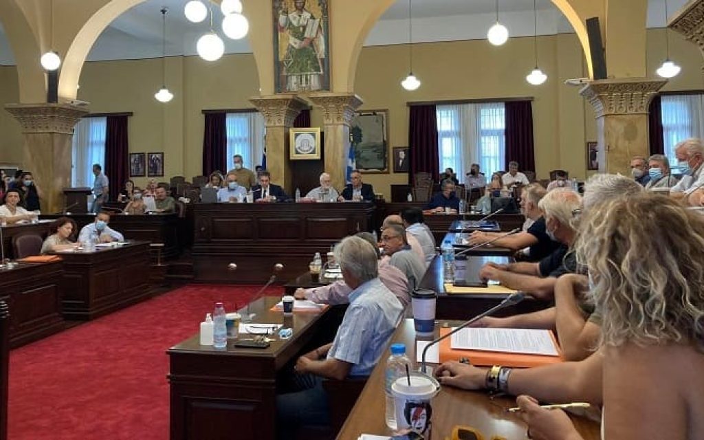 dimotiko simvoulio augoustos