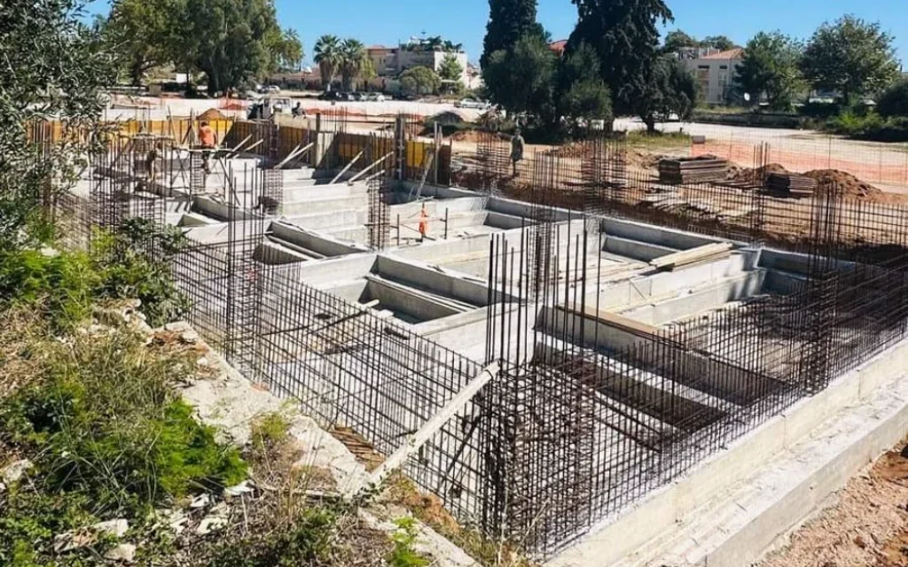 dioikitirio preveza ()