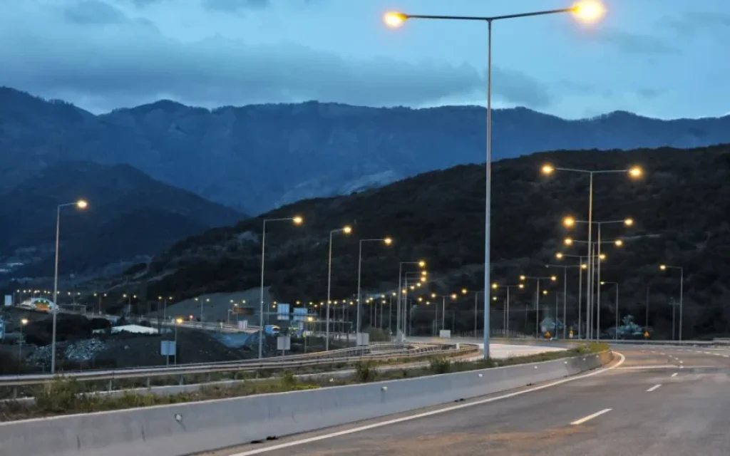 egnatia ()