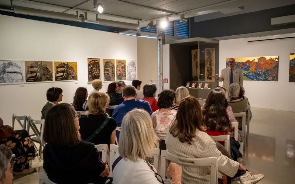 gigantes kai molossoi (1)