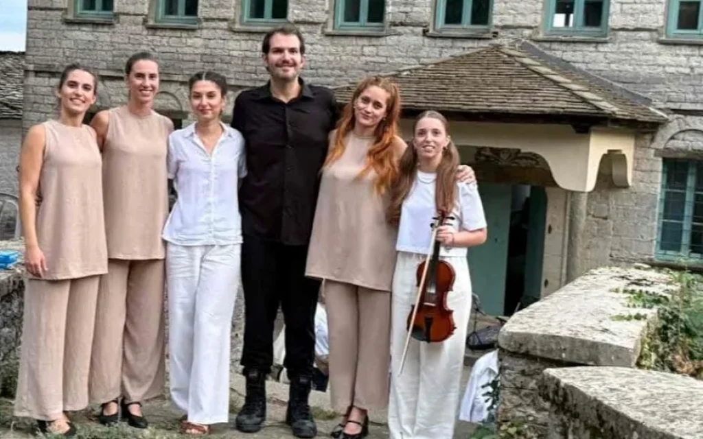 kasropoliteia pasxaleios