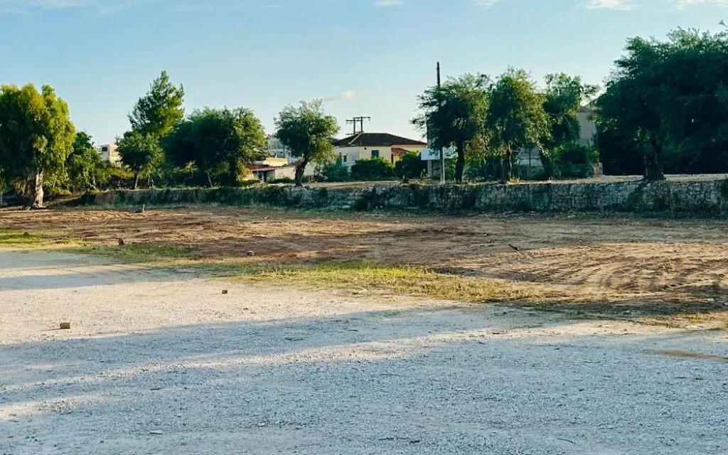 kastro agiou andrea ()