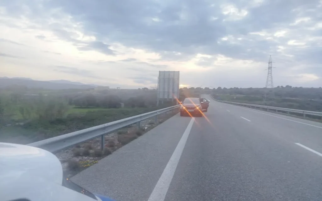 kataggelia ionia odigos