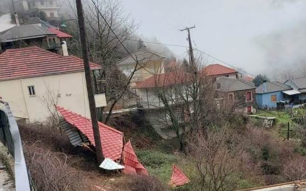 kentrika tzoumerka zimies se spitia