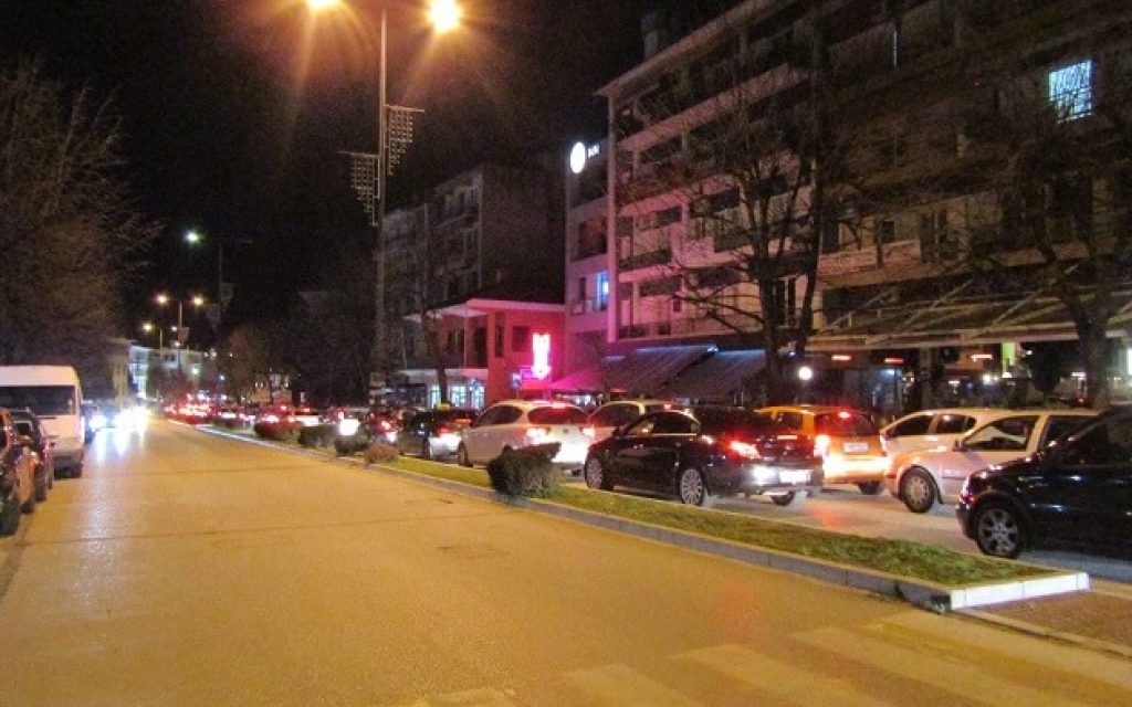 kinisi dodonis