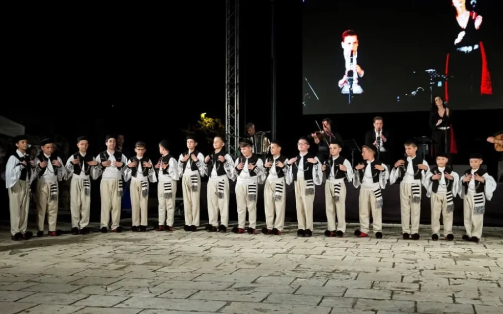 ktismata mousiko xorio